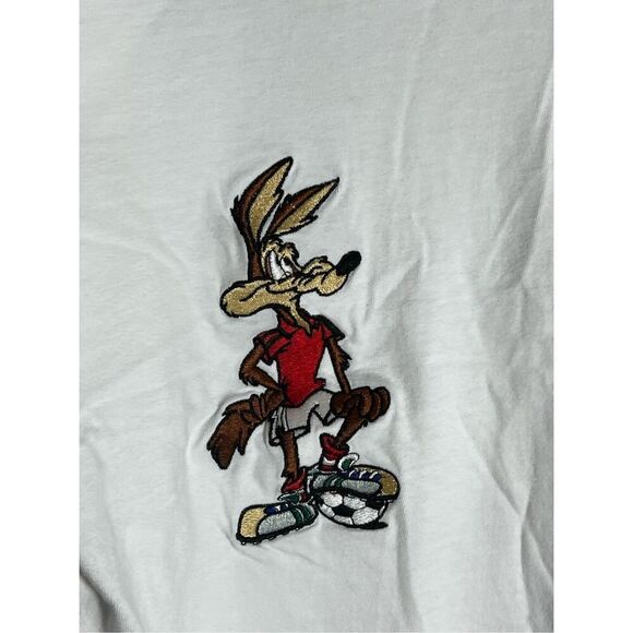 Vintage 1991 Looney Tunes ACME Roadrunner Coyote Tee - Picture 3 of 8